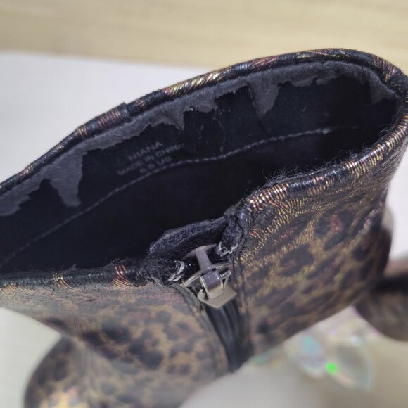 Neiman Marcus Womens Size 6.5 Leopard Animal Print Metallic Boots Shoes - Picture 12 of 16